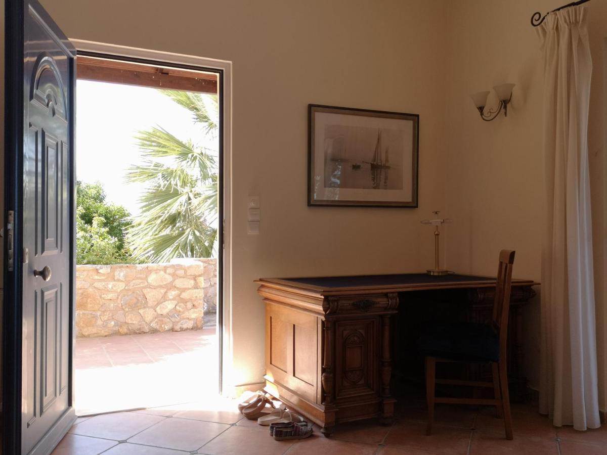Villa Lir Tholos  Eksteriør bilde